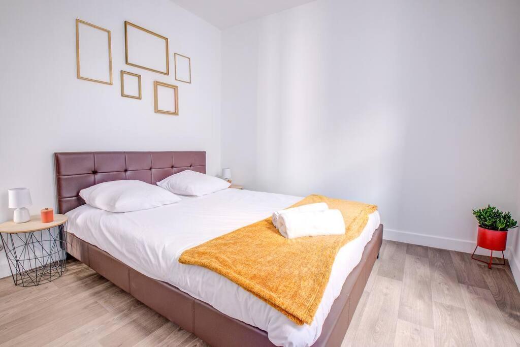 Ferienwohnung Famille Au Coeur De Périgueux Exterior foto