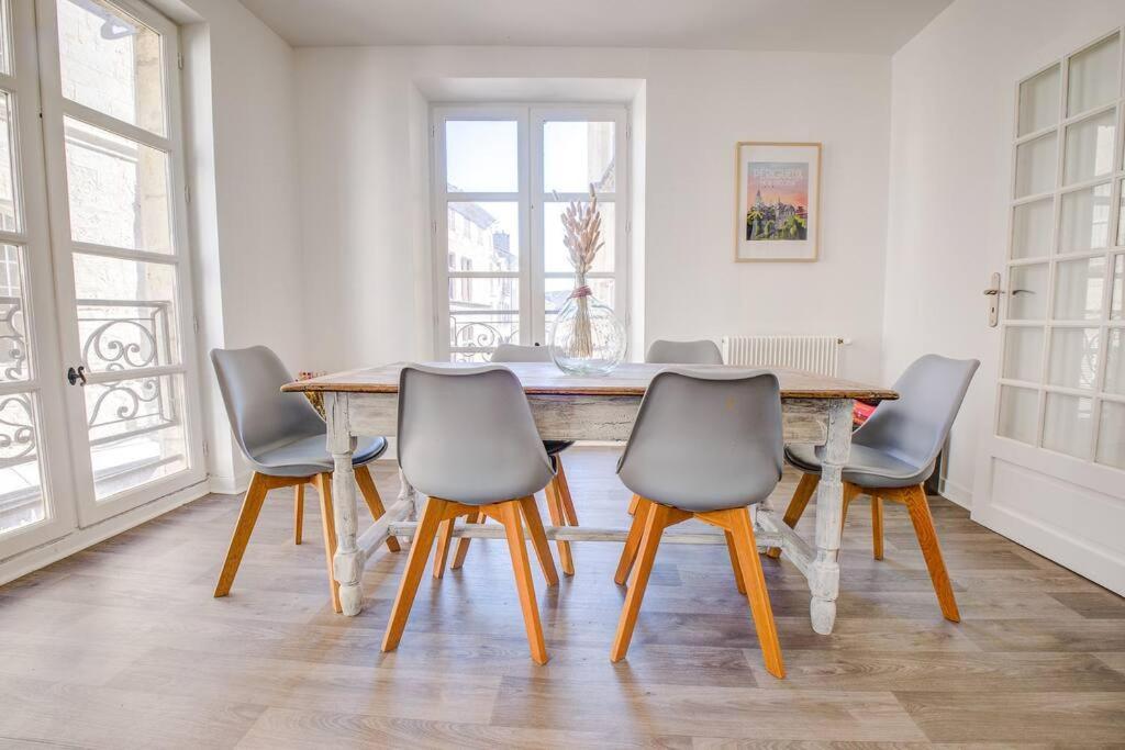 Ferienwohnung Famille Au Coeur De Périgueux Exterior foto